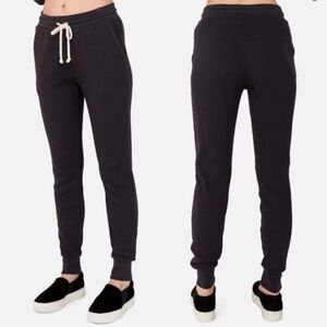Mate the label Jogger Pants xs